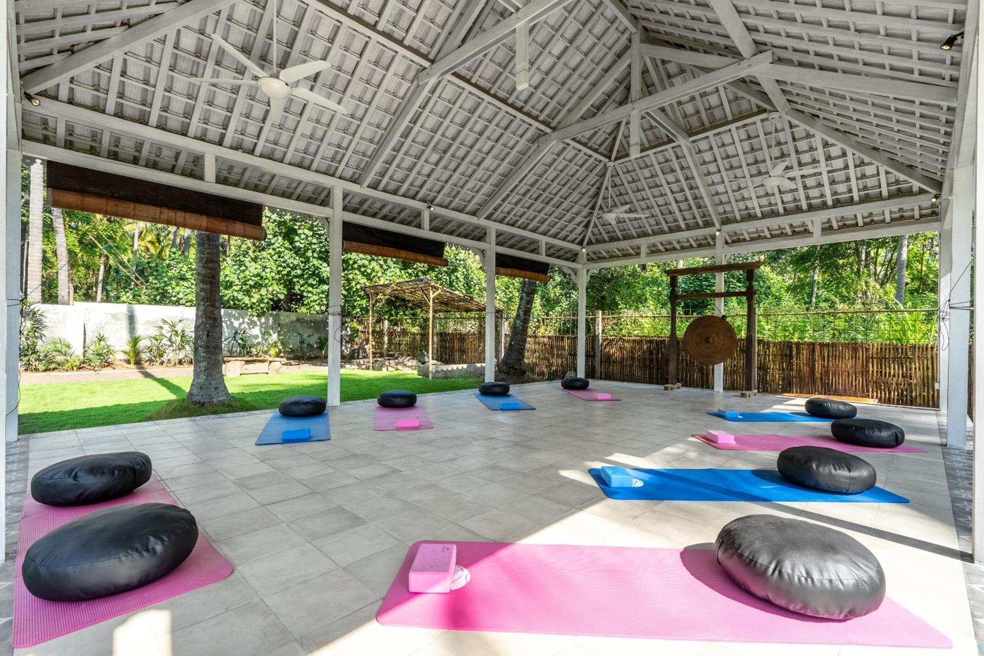 Senang Resort Тианьяр Экстерьер фото